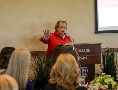 Karla Eslinger addresses crowd